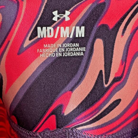 Under Armour Bike Shorts Womens Medium Hot Pink Swirl 8 in Inseam - Picture 4 of 6